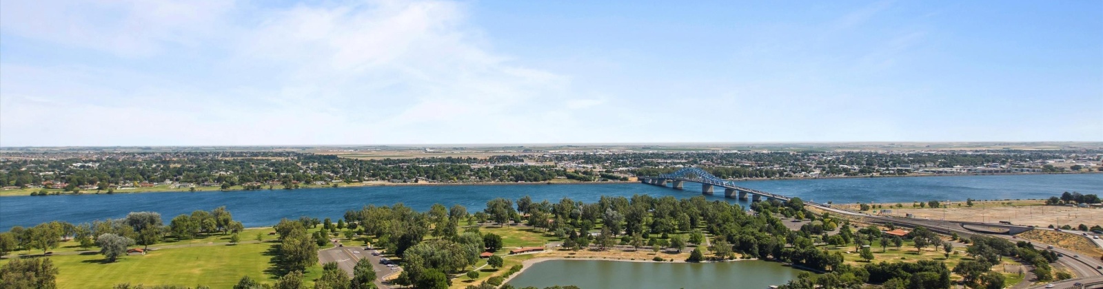 Canal Dr, Kennewick, Washington 99336, 4 Bedrooms Bedrooms, ,4 BathroomsBathrooms,Site Built-owned Lot,For Sale,Canal Dr,285142
