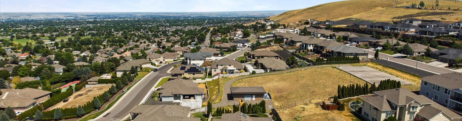 Olson St, Kennewick, Washington 99337, 4 Bedrooms Bedrooms, ,3 BathroomsBathrooms,Site Built-owned Lot,For Sale,Olson St,285138