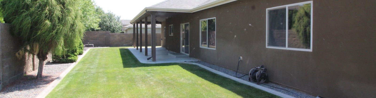 Hawaii Place, Kennewick, Washington 99336, 4 Bedrooms Bedrooms, ,3 BathroomsBathrooms,Site Built-owned Lot,For Rent,Hawaii Place,285134
