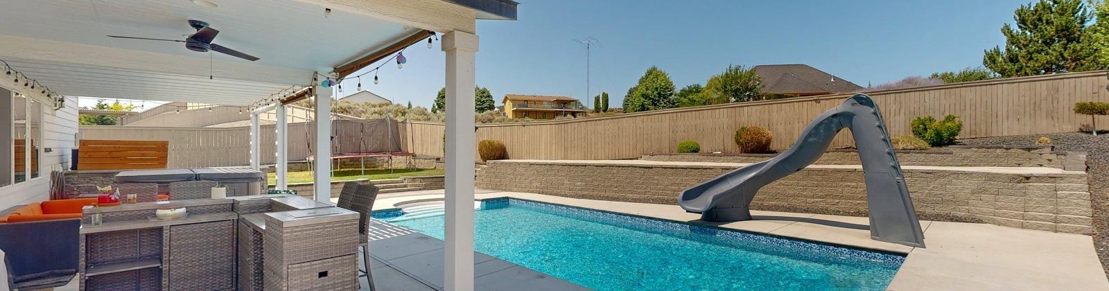 Cayuse Drive, Richland, Washington 99352, 6 Bedrooms Bedrooms, ,3 BathroomsBathrooms,Site Built-owned Lot,For Sale,Cayuse Drive,285135