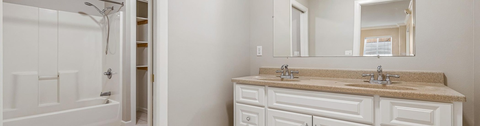 Billings Ct, West Richland, Washington 99353, 6 Bedrooms Bedrooms, ,3 BathroomsBathrooms,Site Built-owned Lot,For Sale,Billings Ct,285158
