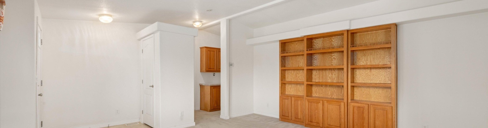 Columbia Center Blvd #35, Kennewick, Washington 99336, 3 Bedrooms Bedrooms, ,2 BathroomsBathrooms,Manufactured Rented Lot,For Sale,Columbia Center Blvd #35,285157