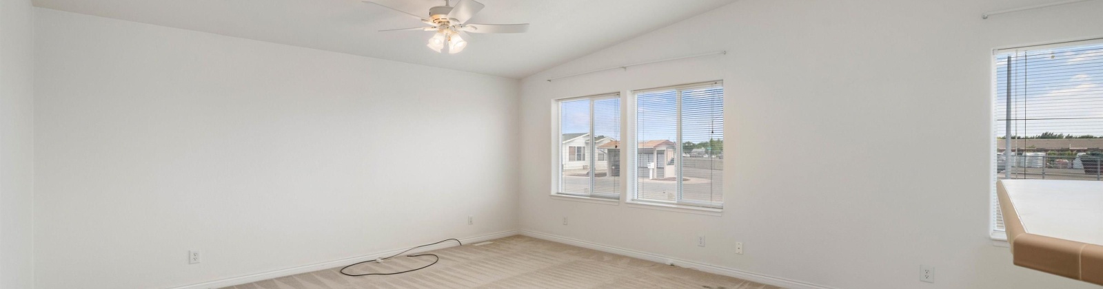 Columbia Center Blvd #35, Kennewick, Washington 99336, 3 Bedrooms Bedrooms, ,2 BathroomsBathrooms,Manufactured Rented Lot,For Sale,Columbia Center Blvd #35,285157