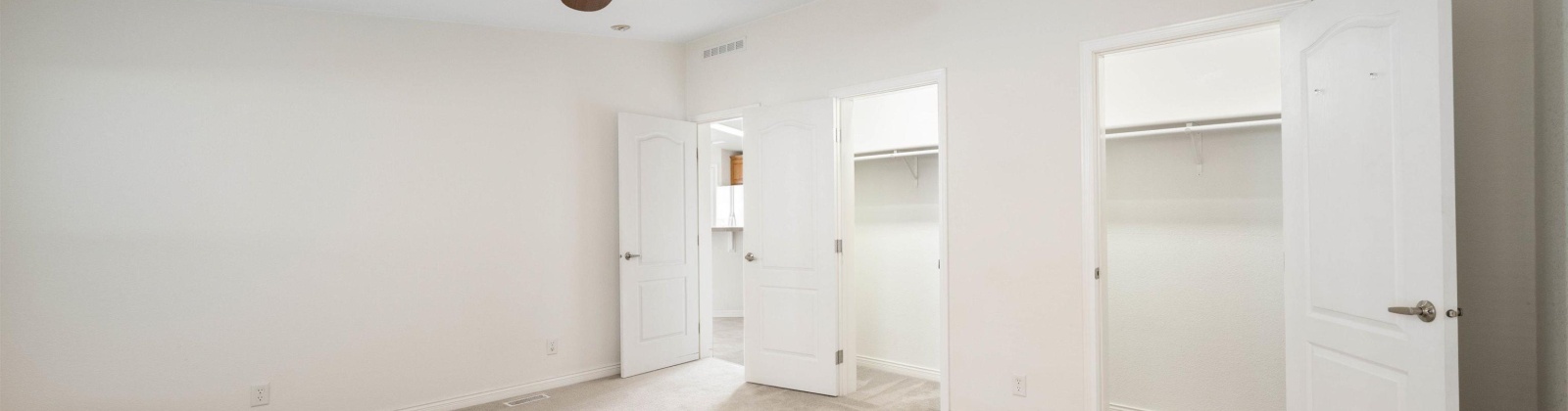 Columbia Center Blvd #35, Kennewick, Washington 99336, 3 Bedrooms Bedrooms, ,2 BathroomsBathrooms,Manufactured Rented Lot,For Sale,Columbia Center Blvd #35,285157
