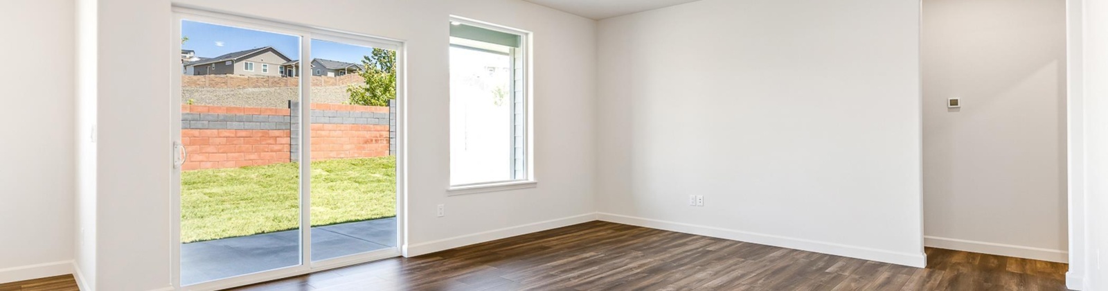 28th Pl, Kennewick, Washington 99338, 3 Bedrooms Bedrooms, ,2 BathroomsBathrooms,Site Built-owned Lot,For Sale,28th Pl,285156