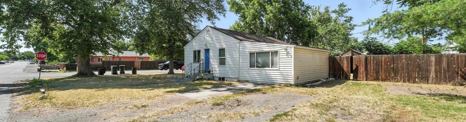 Beech St., Kennewick, Washington 99336, 3 Bedrooms Bedrooms, ,2 BathroomsBathrooms,Site Built-owned Lot,For Sale,Beech St.,285155