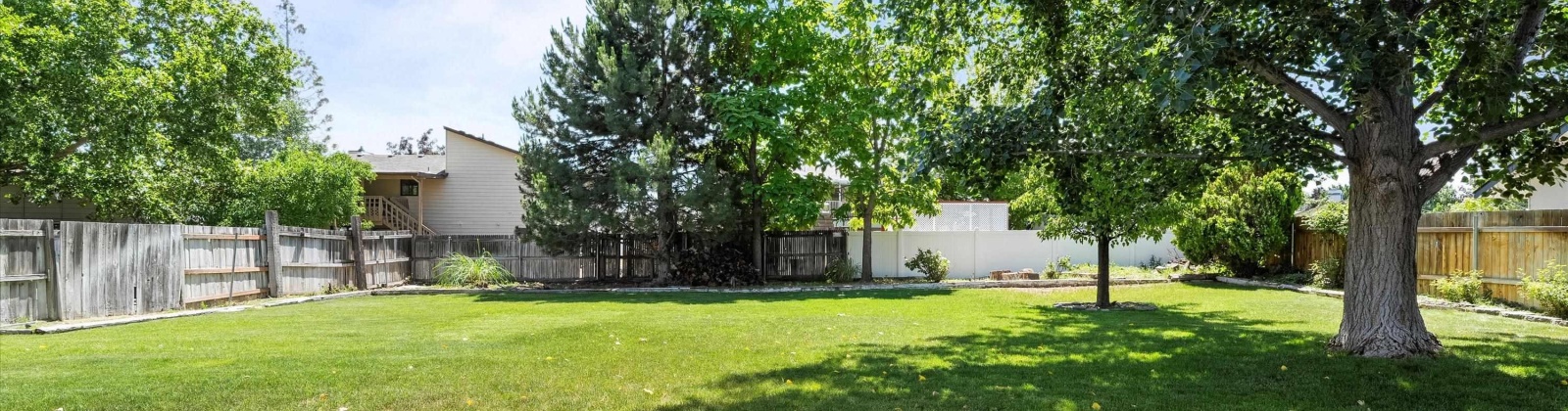 Robin Ct, West Richland, Washington 99353, 3 Bedrooms Bedrooms, ,1 BathroomBathrooms,For Sale,Robin Ct,285151