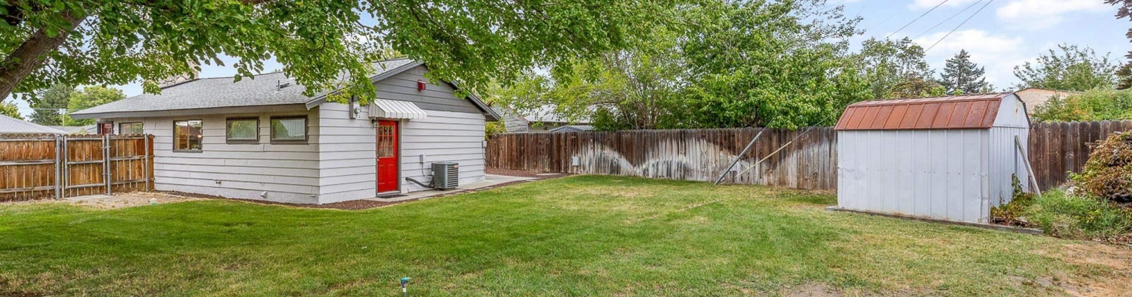 Camden Street, Richland, Washington 99352, 3 Bedrooms Bedrooms, ,1 BathroomBathrooms,For Sale,Camden Street,285177
