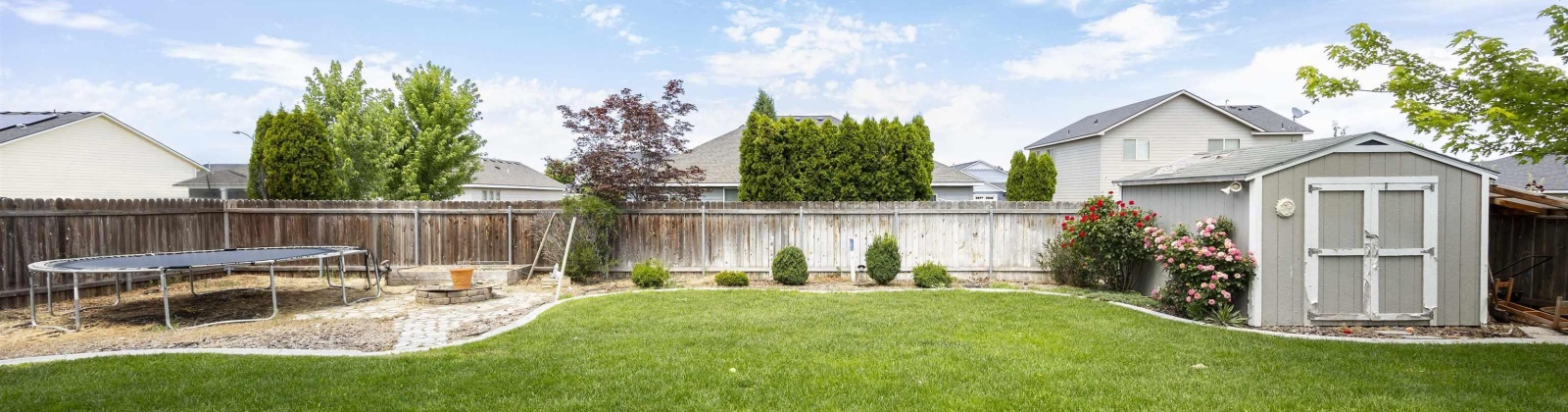 Lucena Dr, Pasco, Washington 99301, 5 Bedrooms Bedrooms, 0 ,3 BathroomsBathrooms,Houses,For Sale,Lucena Dr,0,285175
