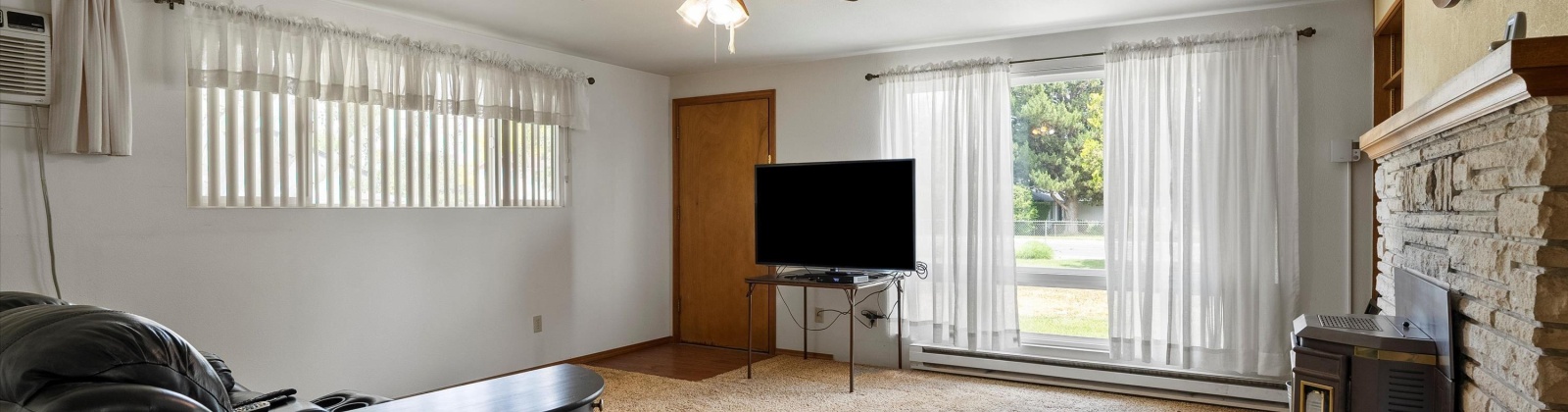 19th Ave, Kennewick, Washington 99337, 2 Bedrooms Bedrooms, ,2 BathroomsBathrooms,For Sale,19th Ave,285173