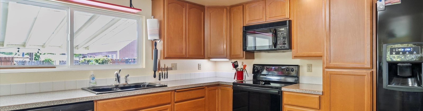19th Ave, Kennewick, Washington 99337, 2 Bedrooms Bedrooms, ,2 BathroomsBathrooms,For Sale,19th Ave,285173