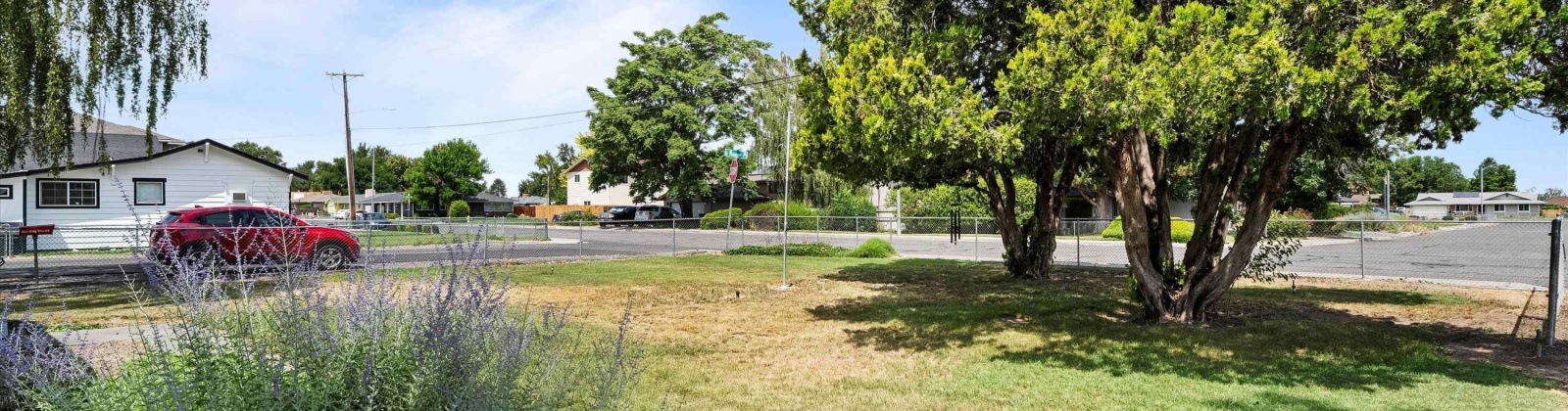 19th Ave, Kennewick, Washington 99337, 2 Bedrooms Bedrooms, ,2 BathroomsBathrooms,For Sale,19th Ave,285173