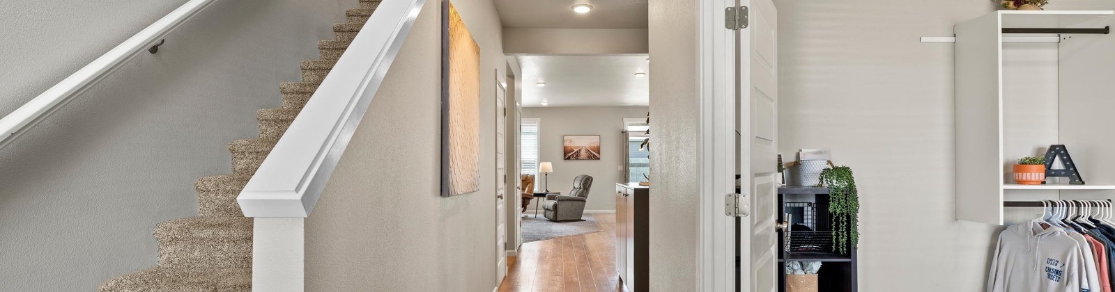 Cardinal Peak St., West Richland, Washington 99353, 4 Bedrooms Bedrooms, ,3 BathroomsBathrooms,For Sale,Cardinal Peak St.,285172