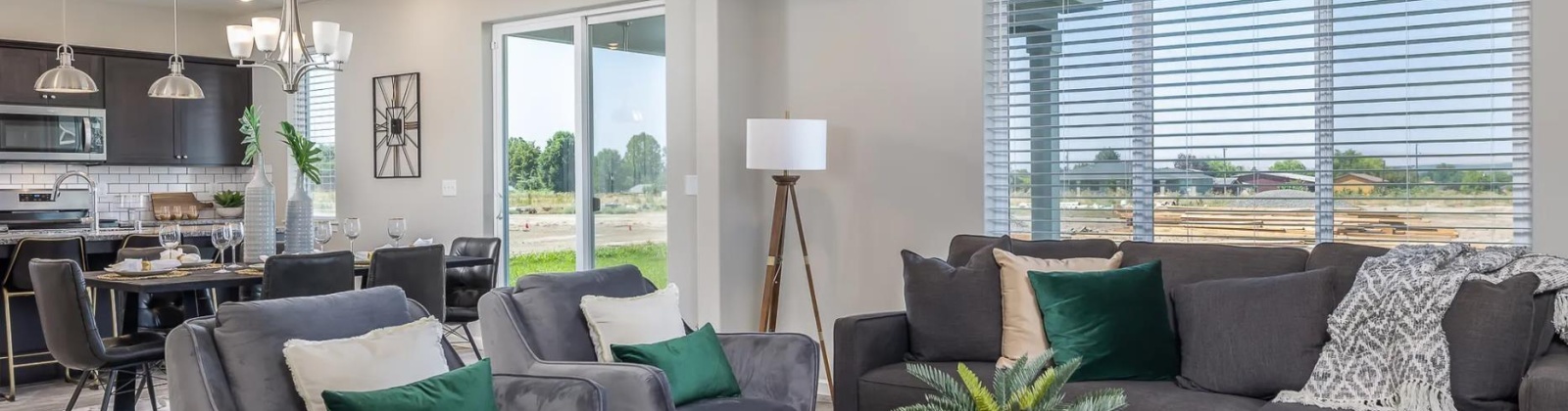 Jade Ave, Grandview, Washington 98930, 3 Bedrooms Bedrooms, ,2 BathroomsBathrooms,Site Built-owned Lot,For Sale,Jade Ave,285171