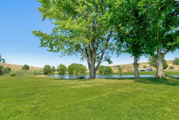 SR 225, Benton City, Washington 99320, 2 Bedrooms Bedrooms, ,2 BathroomsBathrooms,Manufactured-owned Lot,For Sale,SR 225,285160