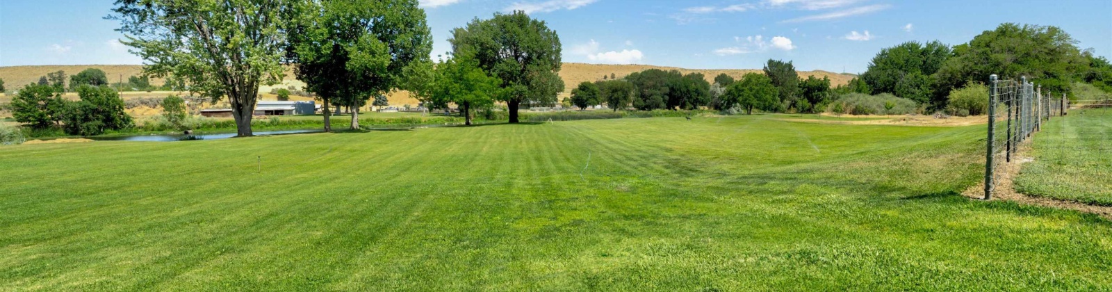 SR 225, Benton City, Washington 99320, 2 Bedrooms Bedrooms, ,2 BathroomsBathrooms,Manufactured-owned Lot,For Sale,SR 225,285160