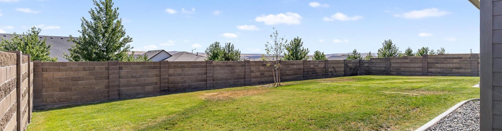 Corvina Street, Richland, Washington 99352, 4 Bedrooms Bedrooms, ,2 BathroomsBathrooms,Site Built-owned Lot,For Sale,Corvina Street,285164
