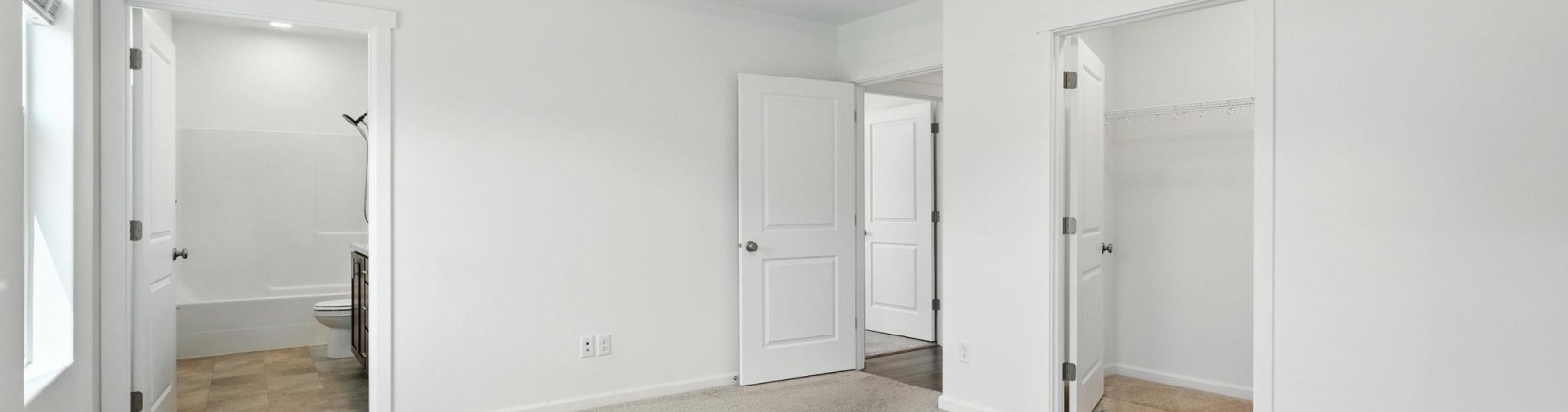Tanzanite Ave, Grandview, Washington 98930, 3 Bedrooms Bedrooms, ,2 BathroomsBathrooms,For Sale,Tanzanite Ave,285166