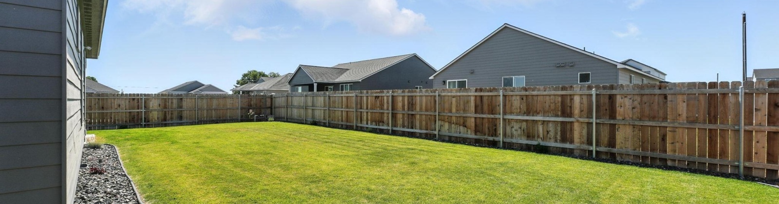Tanzanite Ave, Grandview, Washington 98930, 3 Bedrooms Bedrooms, ,2 BathroomsBathrooms,For Sale,Tanzanite Ave,285166