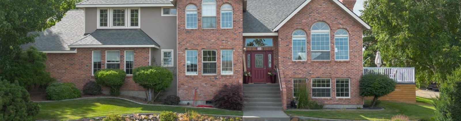 Meadow Hills Drive, Richland, Washington 99352, 4 Bedrooms Bedrooms, ,3 BathroomsBathrooms,For Sale,Meadow Hills Drive,285182