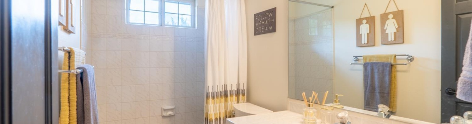 Meadow Hills Drive, Richland, Washington 99352, 4 Bedrooms Bedrooms, ,3 BathroomsBathrooms,For Sale,Meadow Hills Drive,285182