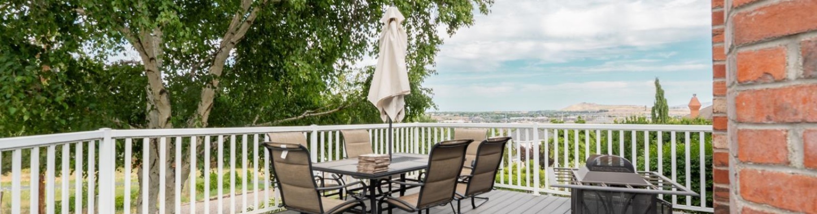 Meadow Hills Drive, Richland, Washington 99352, 4 Bedrooms Bedrooms, ,3 BathroomsBathrooms,For Sale,Meadow Hills Drive,285182