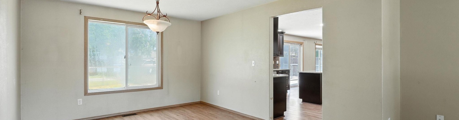 Dayton Ct., Kennewick, Washington 99337, 4 Bedrooms Bedrooms, ,3 BathroomsBathrooms,Site Built-owned Lot,For Sale,Dayton Ct.,285183