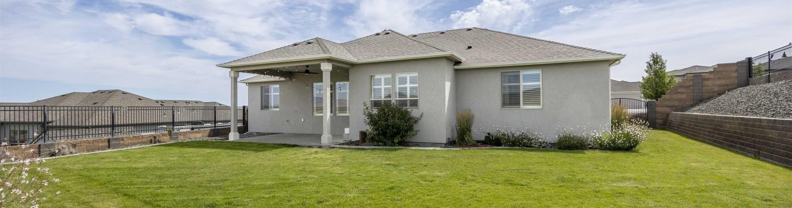 Belmont Blvd, West Richland, Washington 99353, 4 Bedrooms Bedrooms, ,2 BathroomsBathrooms,For Sale,Belmont Blvd,285181