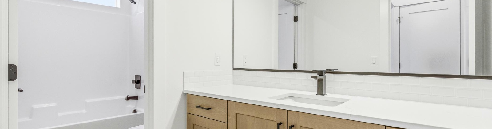 Avrio Ave, Richland, Washington 99354, 4 Bedrooms Bedrooms, 0 ,3 BathroomsBathrooms,Houses,For Sale,Avrio Ave,0,282404