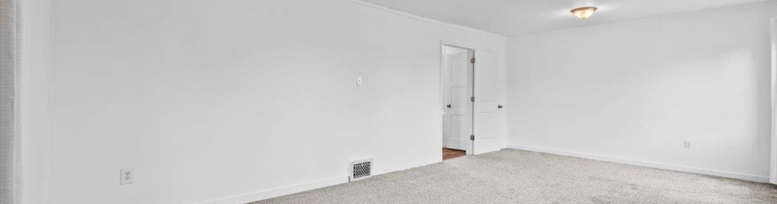 Johnston Avenue, Richland, Washington 99354, 5 Bedrooms Bedrooms, ,3 BathroomsBathrooms,For Sale,Johnston Avenue,285200