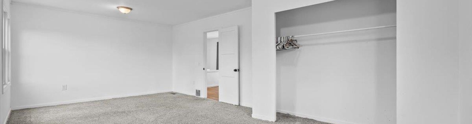 Johnston Avenue, Richland, Washington 99354, 5 Bedrooms Bedrooms, ,3 BathroomsBathrooms,For Sale,Johnston Avenue,285200