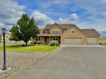 Clodfelter Rd, Kennewick, Washington 99338, 4 Bedrooms Bedrooms, ,3 BathroomsBathrooms,Site Built-owned Lot,For Sale,Clodfelter Rd,285210
