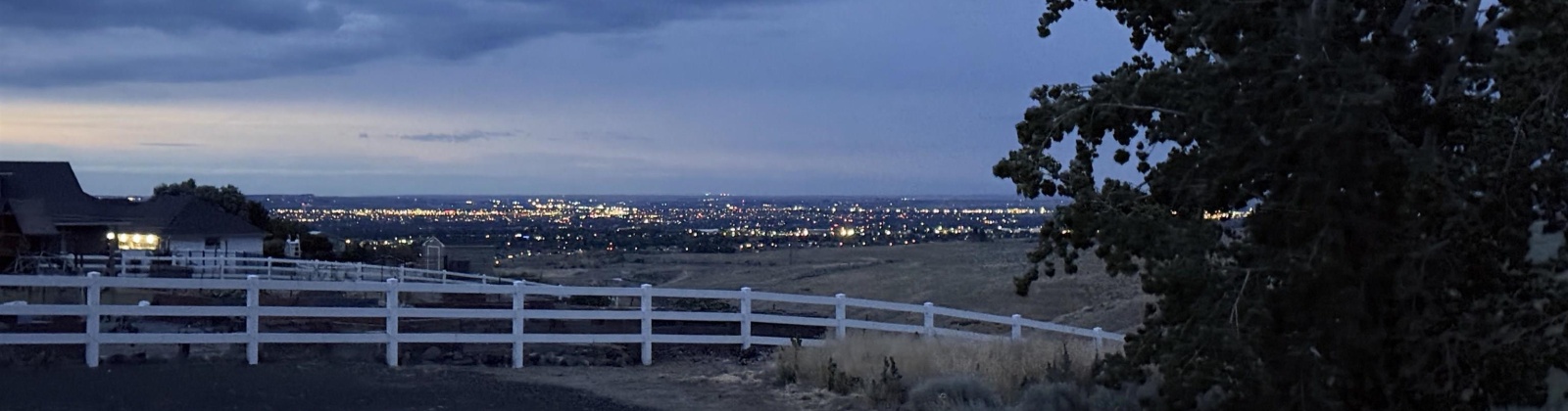 Clodfelter Rd, Kennewick, Washington 99338, 4 Bedrooms Bedrooms, ,3 BathroomsBathrooms,Site Built-owned Lot,For Sale,Clodfelter Rd,285210