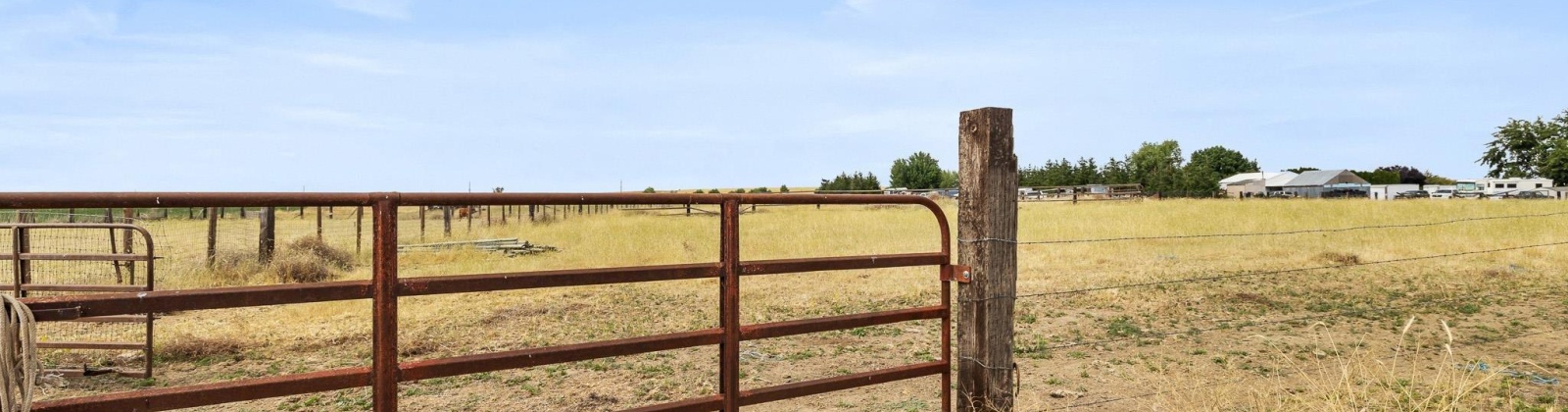 Jake Rd, Pasco, Washington 99301, 4 Bedrooms Bedrooms, ,3 BathroomsBathrooms,Site Built-owned Lot,For Sale,Jake Rd,285208
