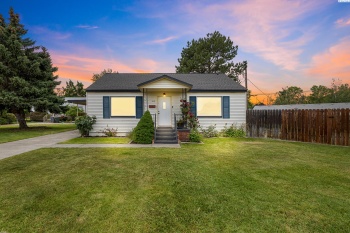 Abert, Richland, Washington 99352, 4 Bedrooms Bedrooms, ,2 BathroomsBathrooms,Site Built-owned Lot,For Sale,Abert,285207