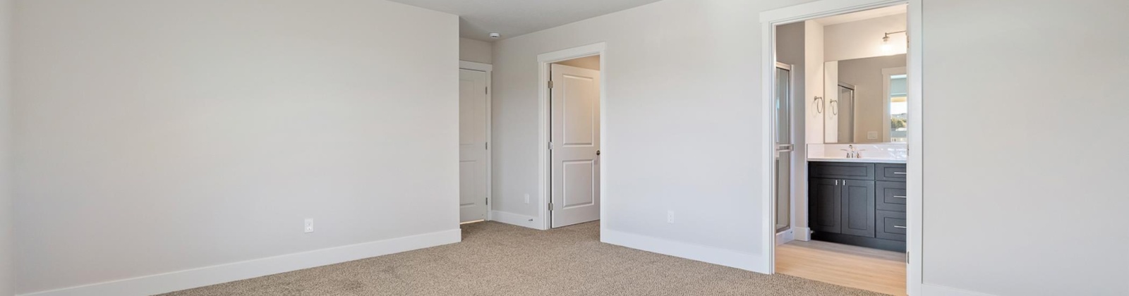 30th Pl, Kennewick, Washington 99338, 3 Bedrooms Bedrooms, ,2 BathroomsBathrooms,Site Built-owned Lot,For Sale,30th Pl,285228