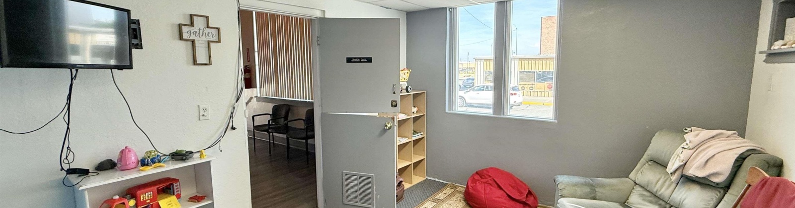 Clark St, Pasco, Washington 99301, ,21 BathroomsBathrooms,Other,For Sale,Clark St,285216