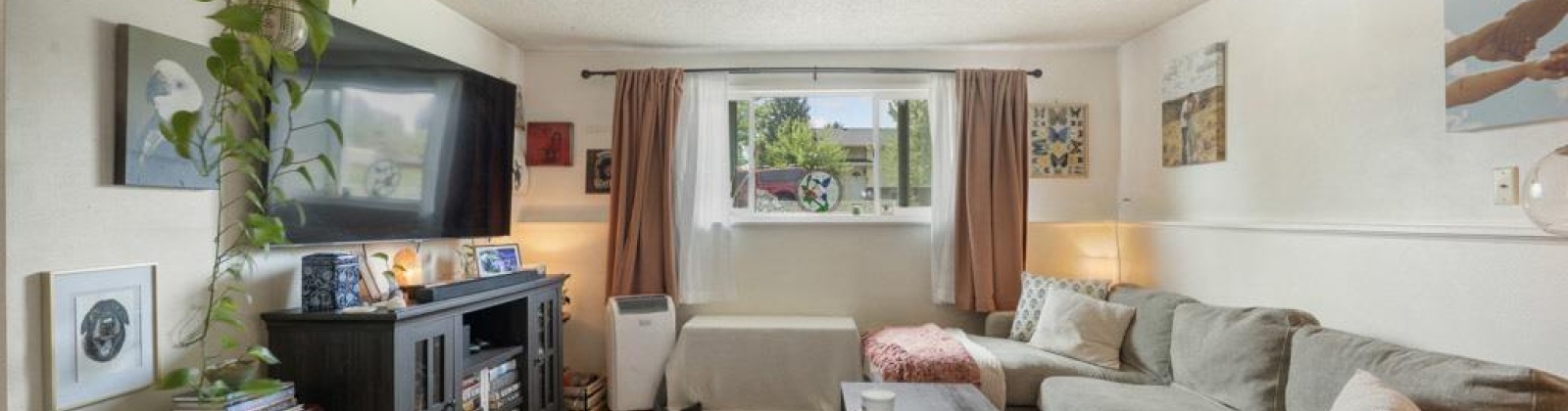 Thomas Street, Pullman, Washington 99163, 4 Bedrooms Bedrooms, ,2 BathroomsBathrooms,Duplex,For Sale,Thomas Street,285221