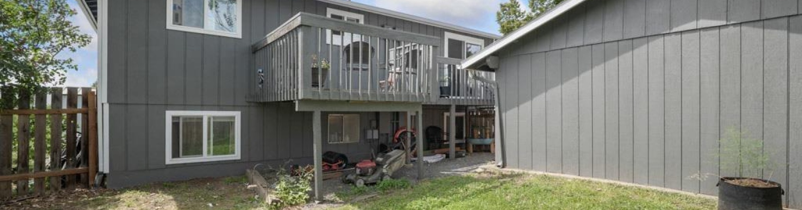 Thomas Street, Pullman, Washington 99163, 4 Bedrooms Bedrooms, ,2 BathroomsBathrooms,Duplex,For Sale,Thomas Street,285221