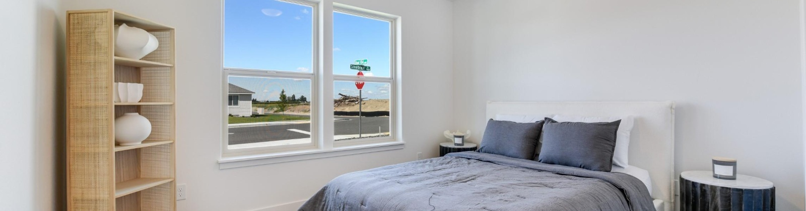 Castlewood Ct, Grandview, Washington 98930, 3 Bedrooms Bedrooms, ,2 BathroomsBathrooms,Site Built-owned Lot,For Sale,Castlewood Ct,285227