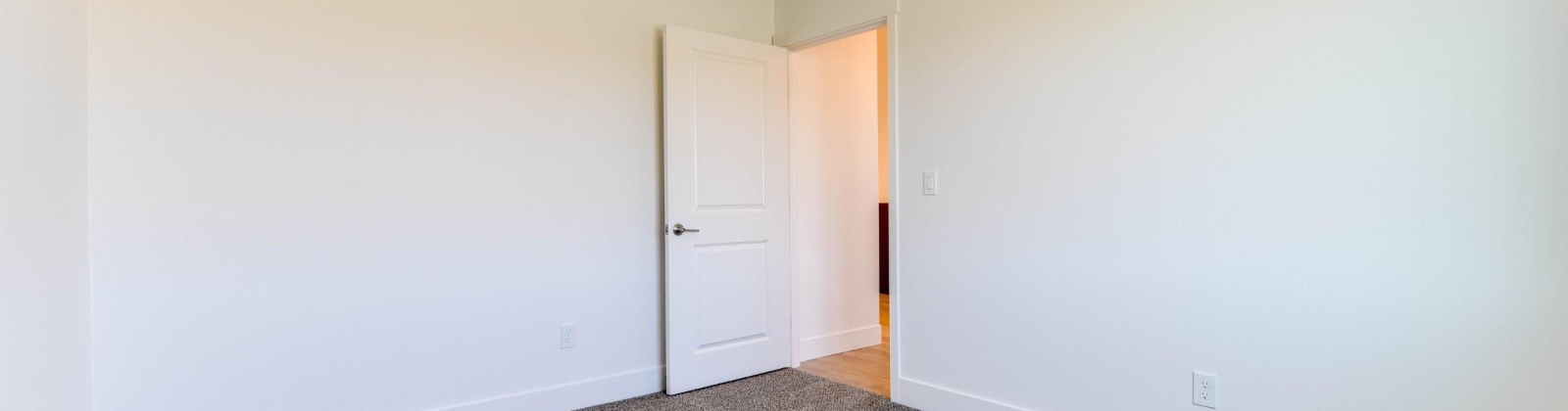 Castlewood Ct, Grandview, Washington 98930, 3 Bedrooms Bedrooms, ,2 BathroomsBathrooms,Site Built-owned Lot,For Sale,Castlewood Ct,285227