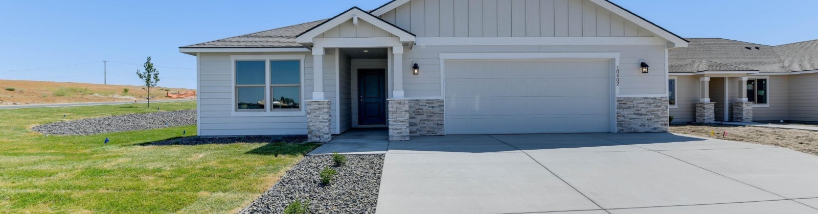 Castlewood Ct, Grandview, Washington 98930, 3 Bedrooms Bedrooms, ,2 BathroomsBathrooms,Site Built-owned Lot,For Sale,Castlewood Ct,285227