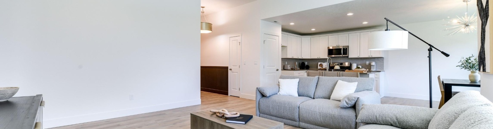 Castlewood Ct, Grandview, Washington 98930, 3 Bedrooms Bedrooms, ,2 BathroomsBathrooms,Site Built-owned Lot,For Sale,Castlewood Ct,285227