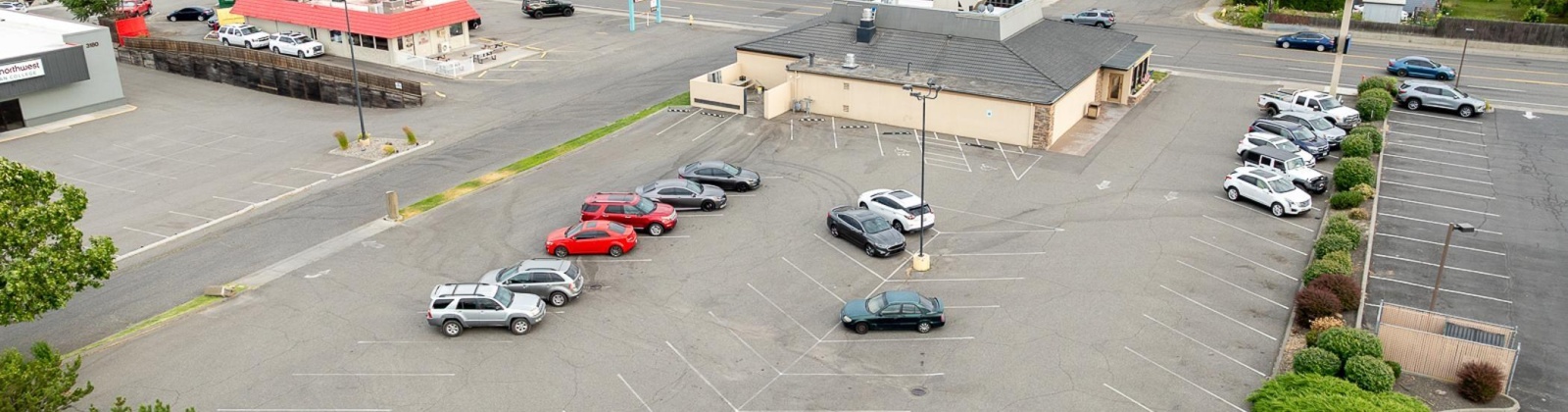 Clearwater Ave, Kennewick, Washington 99336-2735, ,51 BathroomsBathrooms,Restaurant,For Sale,Clearwater Ave,285226