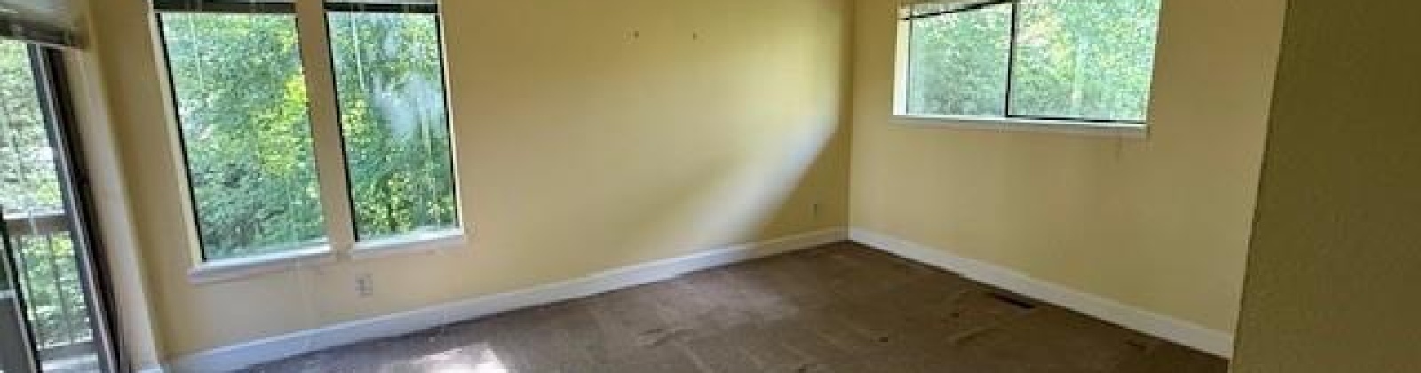 Riverside Dr, West Richland, Washington 99353, 4 Bedrooms Bedrooms, ,3 BathroomsBathrooms,For Sale,Riverside Dr,285225