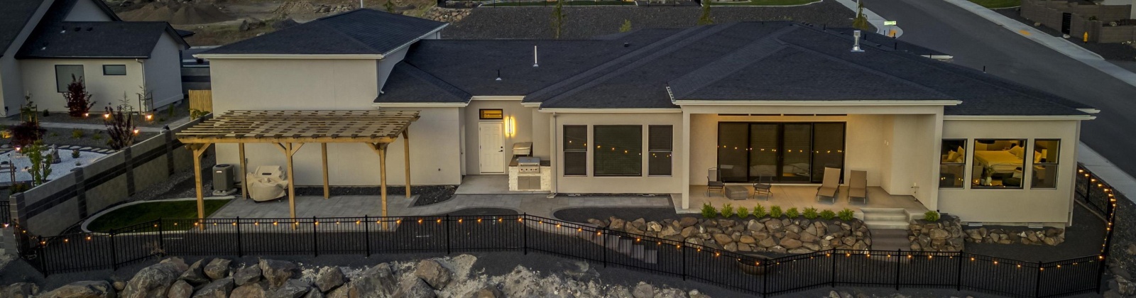 Rieve Court, Richland, Washington 99352, 4 Bedrooms Bedrooms, ,4 BathroomsBathrooms,Site Built-owned Lot,For Sale,Rieve Court,285217