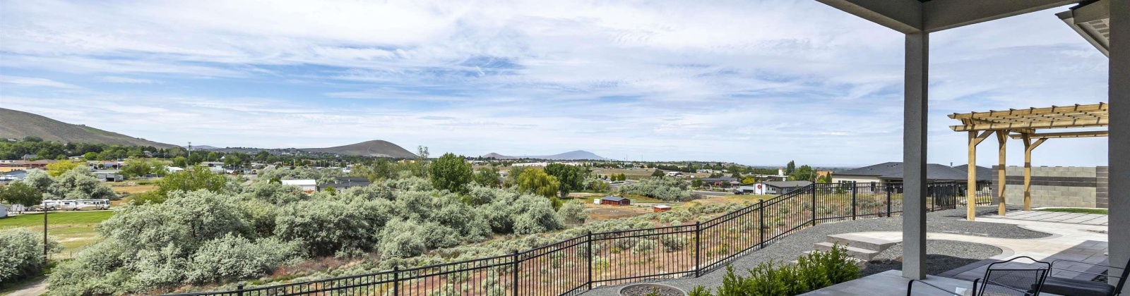 Rieve Court, Richland, Washington 99352, 4 Bedrooms Bedrooms, ,4 BathroomsBathrooms,Site Built-owned Lot,For Sale,Rieve Court,285217