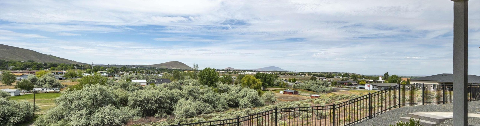 Rieve Court, Richland, Washington 99352, 4 Bedrooms Bedrooms, ,4 BathroomsBathrooms,Site Built-owned Lot,For Sale,Rieve Court,285217