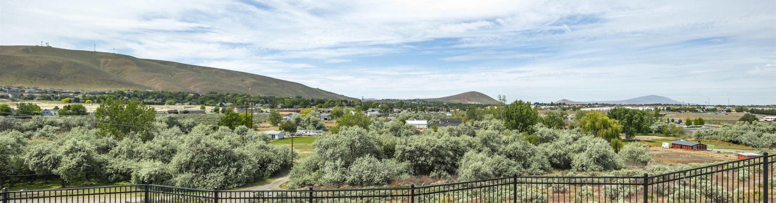 Rieve Court, Richland, Washington 99352, 4 Bedrooms Bedrooms, ,4 BathroomsBathrooms,Site Built-owned Lot,For Sale,Rieve Court,285217