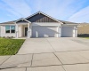 Quay St, Kennewick, Washington 99338, 3 Bedrooms Bedrooms, ,2 BathroomsBathrooms,Site Built-owned Lot,For Sale,Quay St,285223